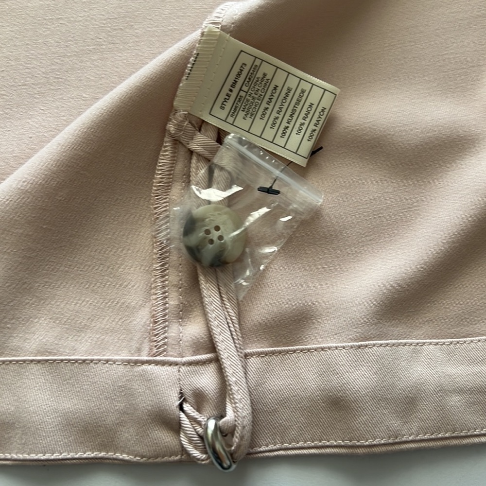 SOLD NWT BB Dakota by Steve Madden Parchment Trench Coat Size Small Reg. $139 - Picture 9 of 11